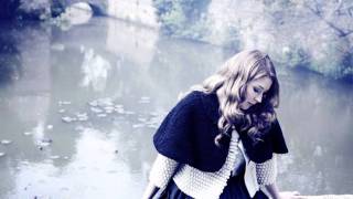 Watch Hayley Westenra The Coventry Carol video