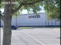 Woman Follows Purse Snatching Suspects, Calls 911