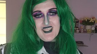 Charlotte Clark Is Live Beetlejuice