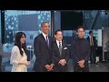 Obama joue au foot avec un robot japonais
