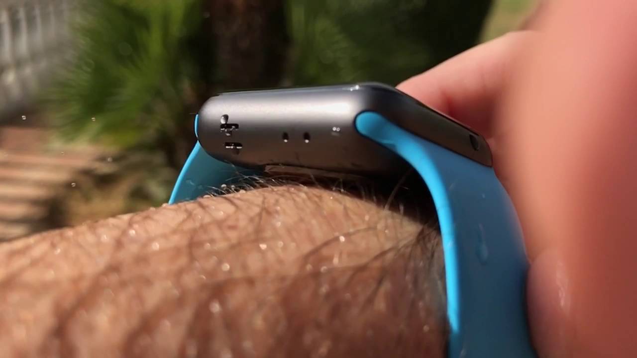 Video: Cómo Apple Watch expulsa el agua 