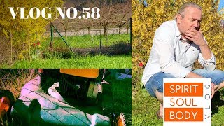 "SMOKE 'ROCKING' LAWNMOWER & I REQUEST PRAYER" - VLOG No.58 - 7TH APRIL 2019
