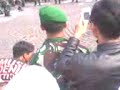 image Lucu Tni Goyang Sesar Di Monas