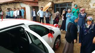 Gelin Eve Getirildiğinde Yapılan Adet