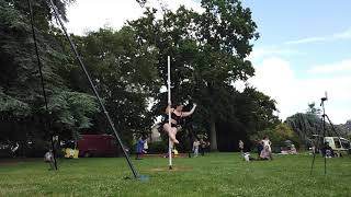 Lea - Pole dance