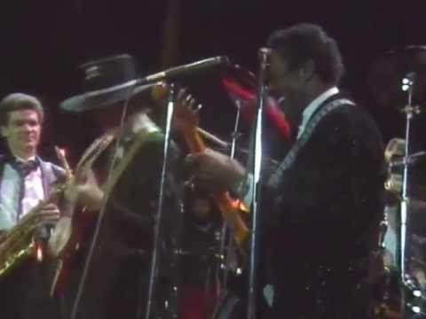 Chuck Berrys 1986 Hall of Fame Induction Jam Session -- Roll...