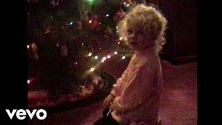 Watch Taylor Swift Christmas Tree Farm video