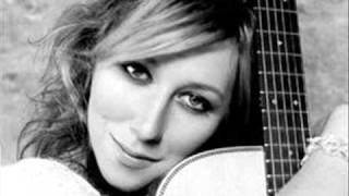 Watch Martha Wainwright When The Day Is Short video