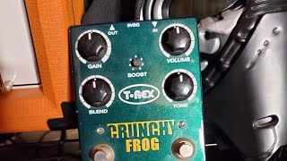 Review & Demo: T-Rex Engineering Crunchy Frog overdrive effects pedal.