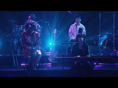 Сёстры - Оставь Одну Live