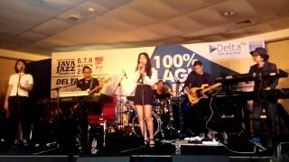 Isyana Sarasvati Keep Being You Live At Java Jazz Festival 2015 Isyana Sarasvati Keep Being You Live At Java Jazz Festival 2015