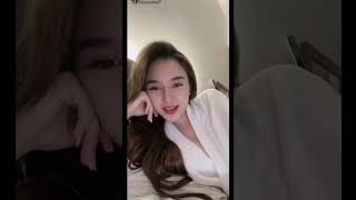 Kak Nukeardla Live Di Kamar