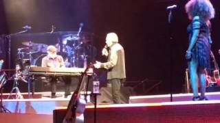 Watch Neil Diamond Back Home Again In Indiana video