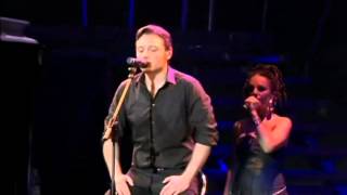 Watch Tiziano Ferro Gia Ti Guarda Alice video