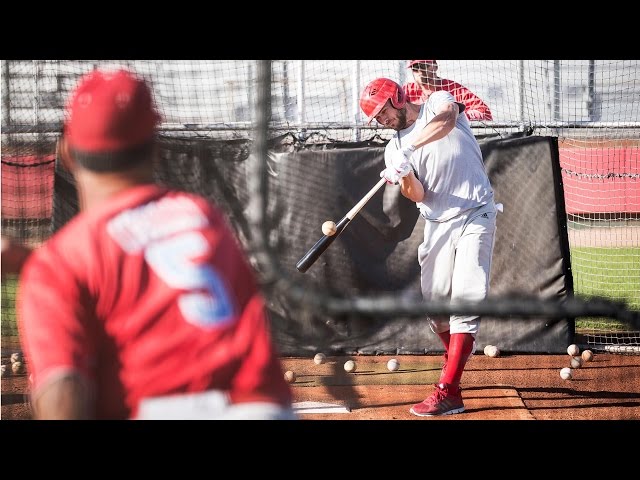 Cubs Baseball Star Kris Bryant Pranks College Team As Rookie Transfer - Video