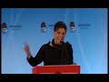 Beatriz Talegón critica el socialismo del lujo en la Internacional Socialista(