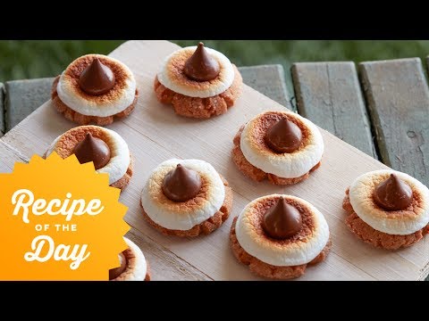 VIDEO : recipe of the day: s'mores blossom cookies | food network - get theget therecipe:get theget therecipe:s'moresblossomget theget therecipe:get theget therecipe:s'moresblossomcookiestotal: 1 hr 45 min active: 30 min yield: about 2 do ...