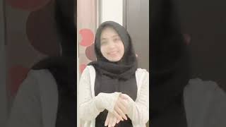 Jilbab Ketat Cipa Goyang Slowmo