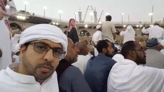 أحمد بوخاطر في مكة لأداء مناسك العمرة