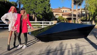 SURPRISING JEFFREE STAR WITH A UFO CAR!