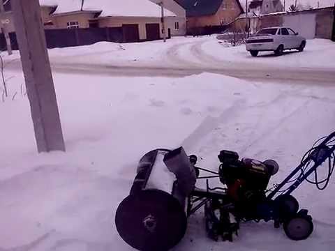 Снегоуборщик своими руками для мотокультиватора крот Снегоуборщик своими руками для мотокультиватора крот