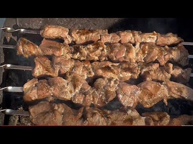 Как быстро сделать шашлык Как быстро сделать шашлык