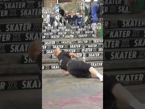 SKATER SLAMS SO HARD #VIRAL #SLAM #SKATEBOARDING