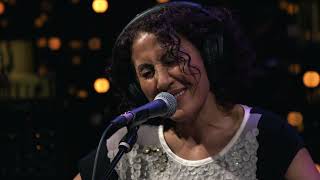 Aynur - Malan Barkir-Bêrîvanê (Live on KEXP)