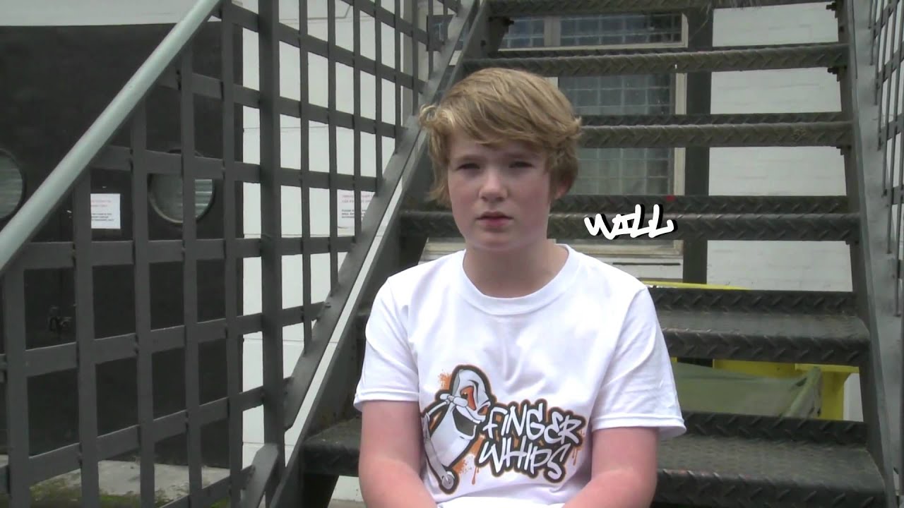 Finger Whips - Behind the scenes - YouTube