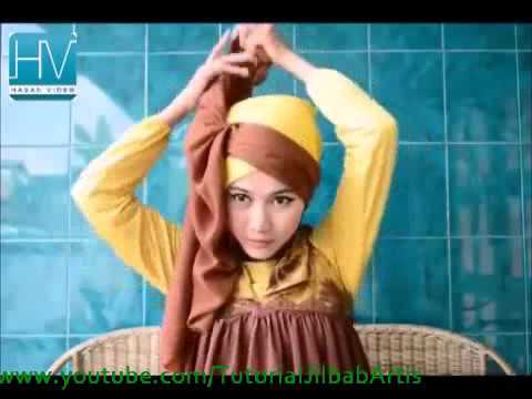jilbab segi empat kreasi terbaru 2017 lets cek ig : rumahcantikhijab_ web : www.rumahcantikhijab.com.