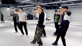 EXO 엑소 'Love Shot' Dance Practice Behind