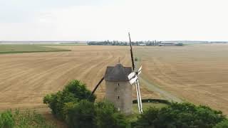 Vu Du Ciel La Beauce, Ses Moulins Et Ses Éoliennes