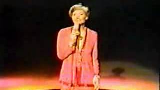 Watch Dionne Warwick Who What When Where Why video