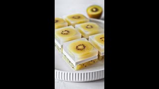 Kiwi Coconut Agar Agar Jelly, Listen For The Squishy Crunch