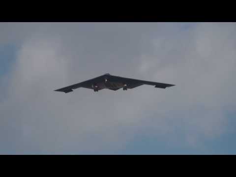 3 B-2's arrive at Nellis AFB.