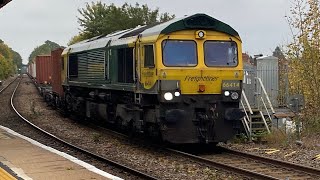 Theyve Swapped The Loco 66414 4E24 London Gateway Frghtliner To Leeds F.l.t. 1429 14102026