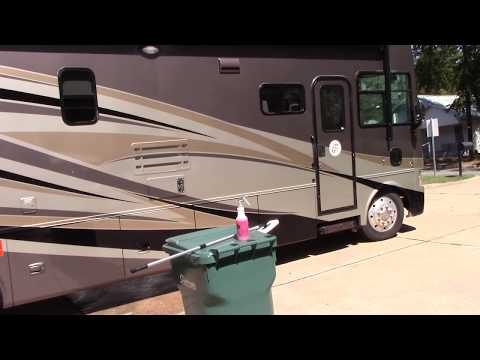 RV Detailing - Tip To Removing Water Spots & Soap Residue Quickly!