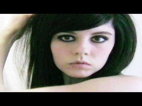 Emo / Scene Makeup & Hair Emo / Scene Makeup & Hair
