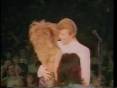Tonight Live With David Bowie (Official Video) - Tina Turner
