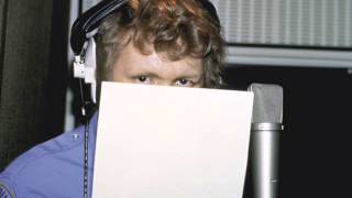 Watch Harry Nilsson How To Write A Song video