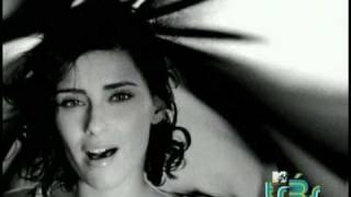 Watch Nelly Furtado En Las Manos De Dios video