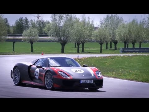 Driving the 887hp Porsche 918 Spyder - /CHRIS HARRIS ON CARS