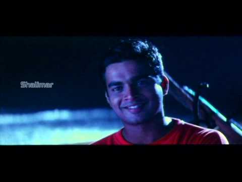 Cheli Movie | Madhavan And Reema Sen Love Scene At Beach