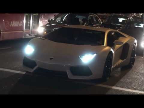 VERY LOUD MATTE WHITE LAMBO AVENTADOR IN LONDON granturismo mc 