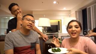 Kalajengking Challenge Anang Hermansyah Doyan Banget Camilan Khas Food Street Bangkok Ini Kalajengking Challenge Anang Hermansyah Doyan Banget Camilan Khas Food Street Bangkok Ini
