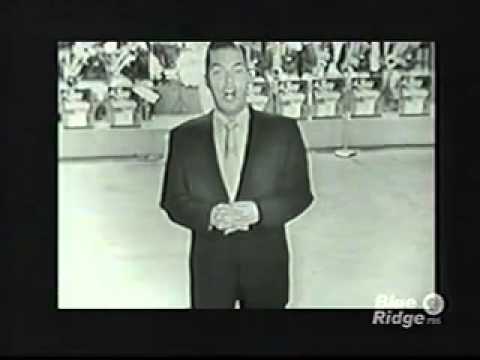 Jimmy Dorsey with Bob Eberly and Helen OConnell Green Eyes