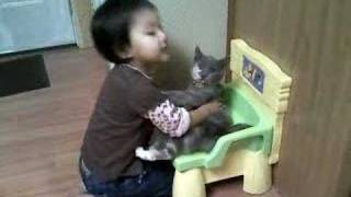Jenna Potty Trains The Cat