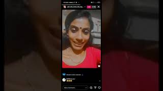 Theri Vili Mallu Girl Insta Live