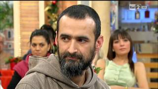 FRATI MINORI RINNOVATI - Fra Elia e Fra Giuseppe ai "Fatti Vostri" puntata del 29 dicembre 2014