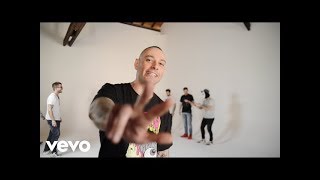 Watch Fabri Fibra Il Rap Nel Mio Paese video